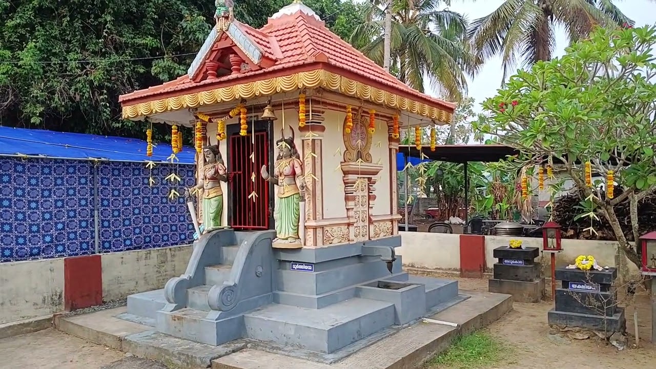 Chozhathil Sree Bhadrakali Temple Ramankulangara kollam #viral #temple #kollam #hindu 