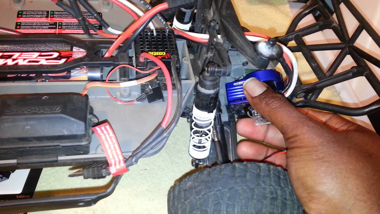 2wd Slash motor heatsink and fan and ESC fan.
