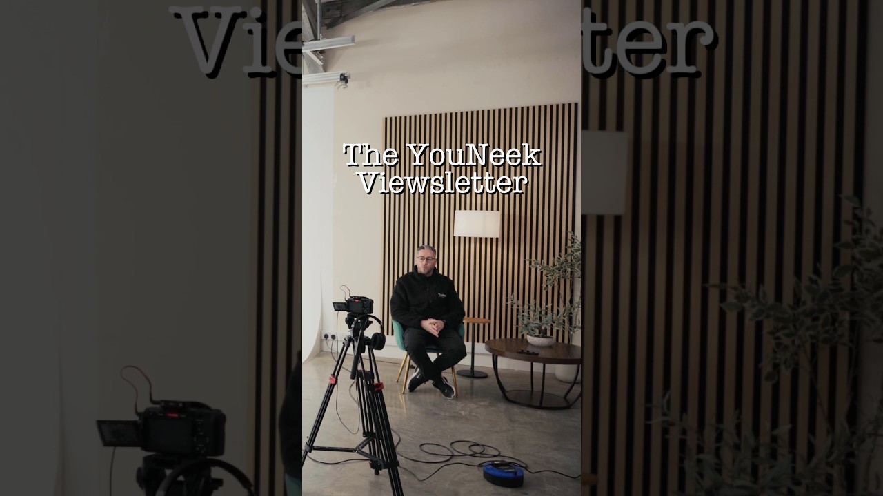 Welcome to our new series, the YouNeek viewsletter ❤️