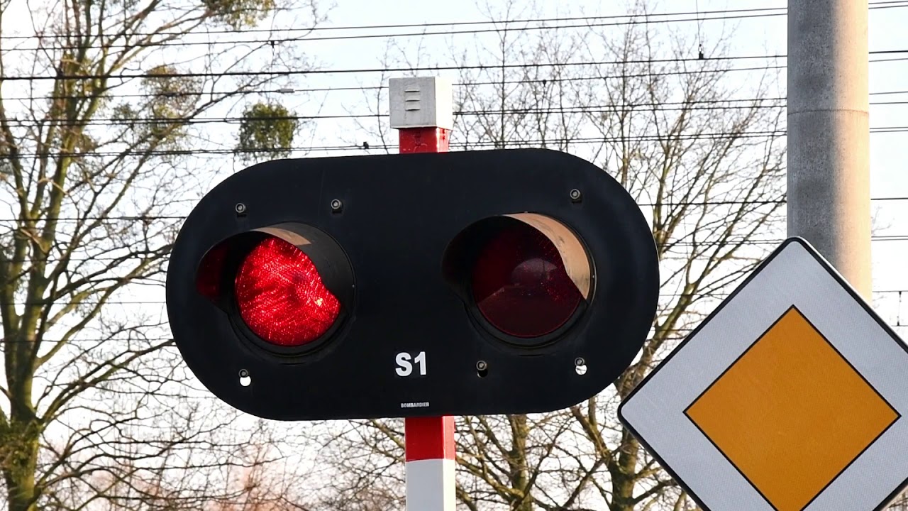 Przejazd kolejowy ul. Krańcowa, Poznań