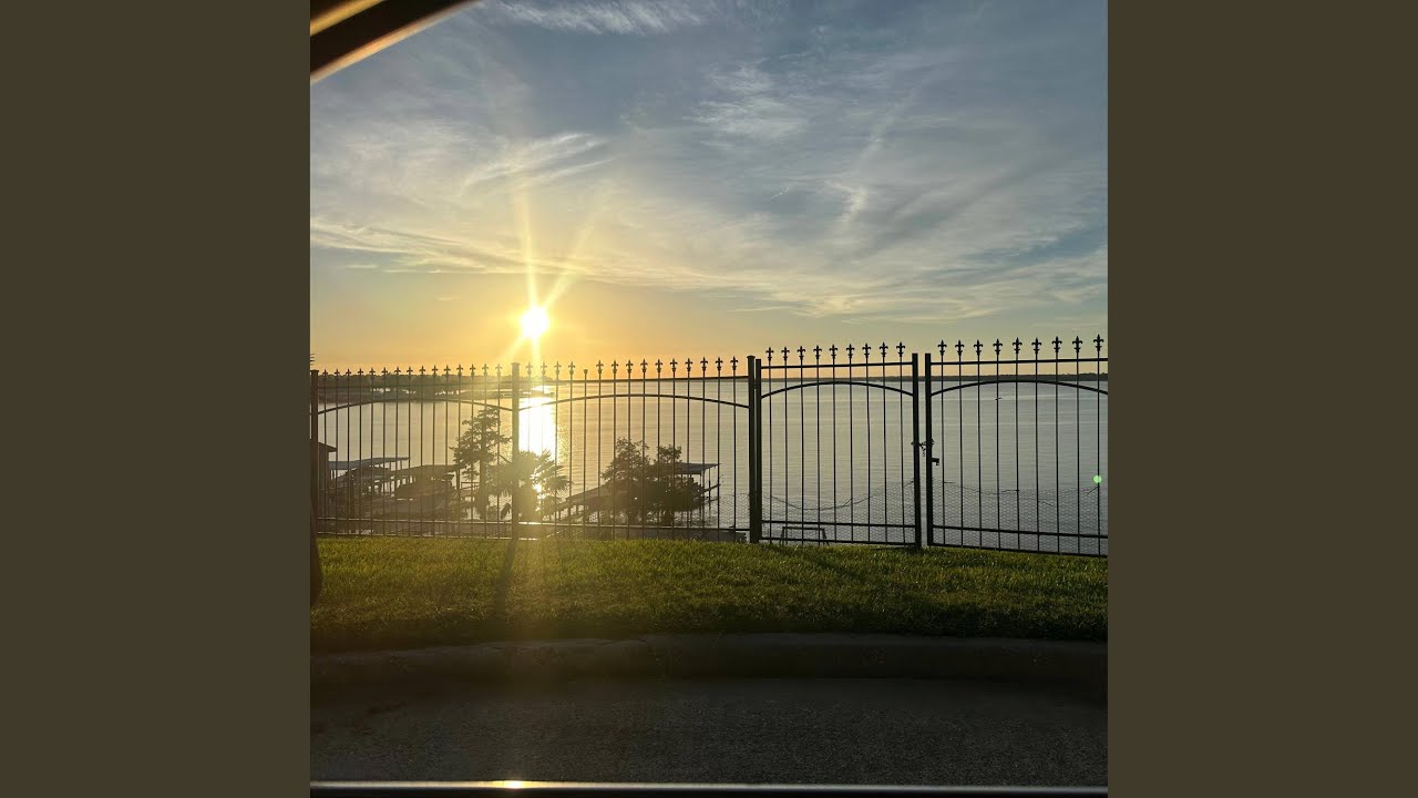 Mayberry Sun