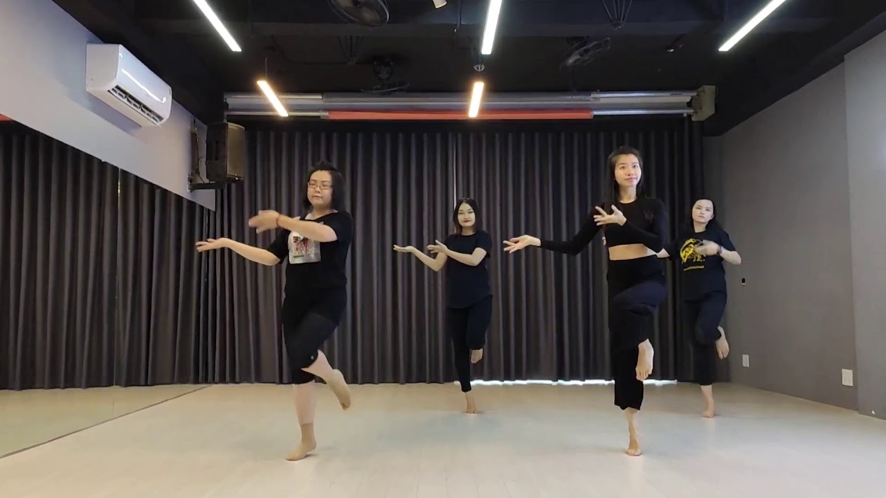 Múa Quảng Hàn Cung - Saigon Dance - Vietnam