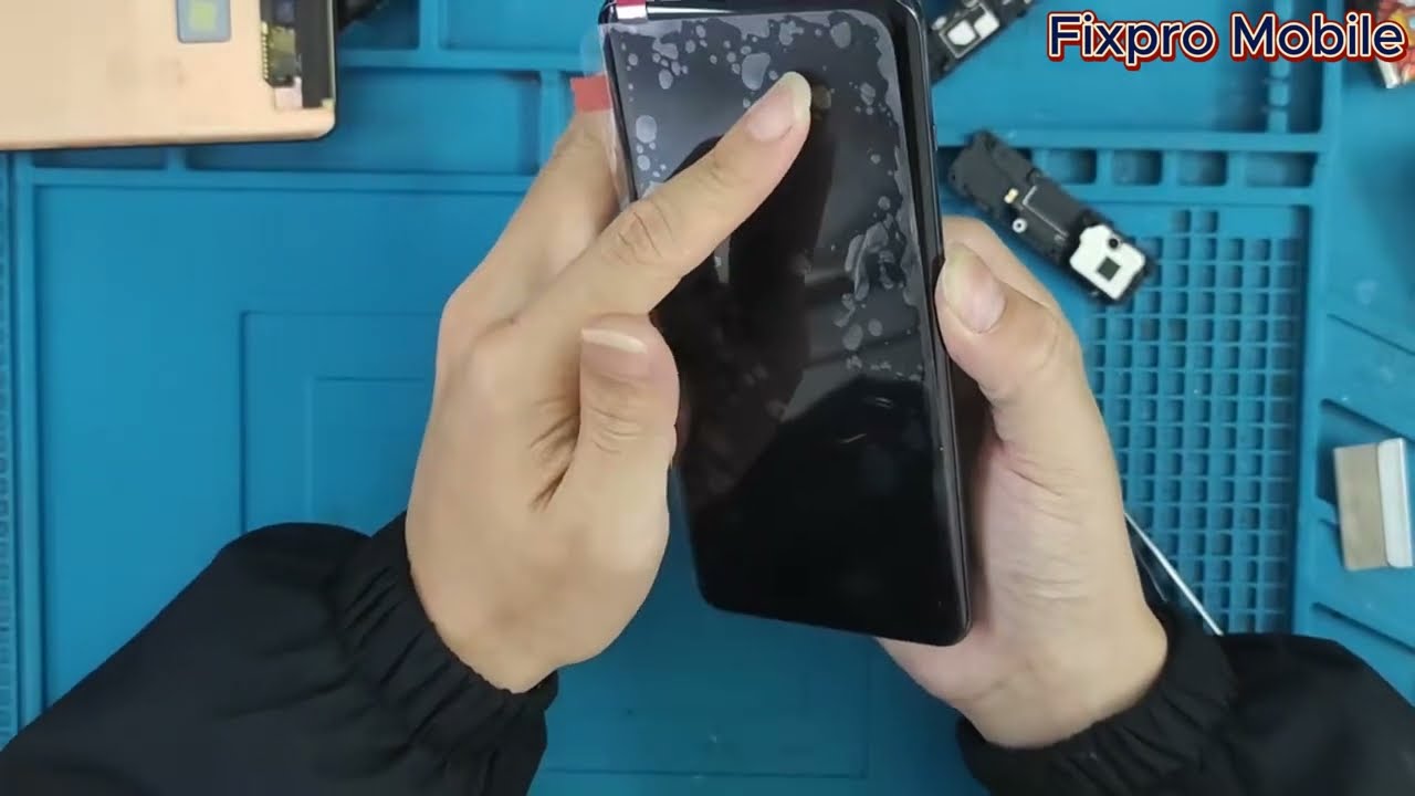 Oneplus 11 Display Replacement | OnePlus 11 screen replacement FixProMobile