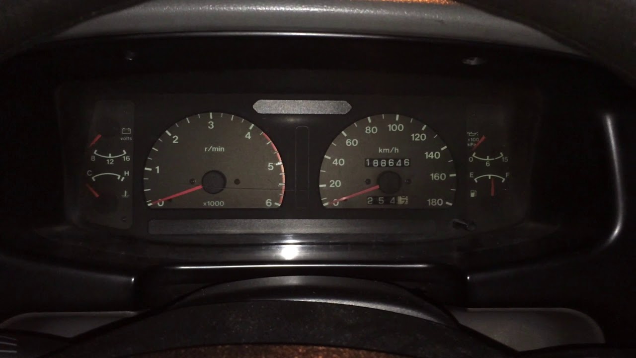 Isuzu 2.8 turbo diesel Fuel economy rating1 😇