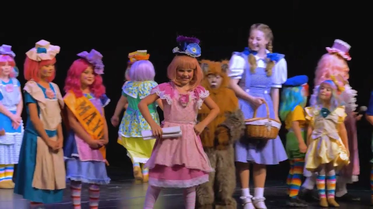 Wizard of OZ 2023 - Munchkinland (Ruby Cast)