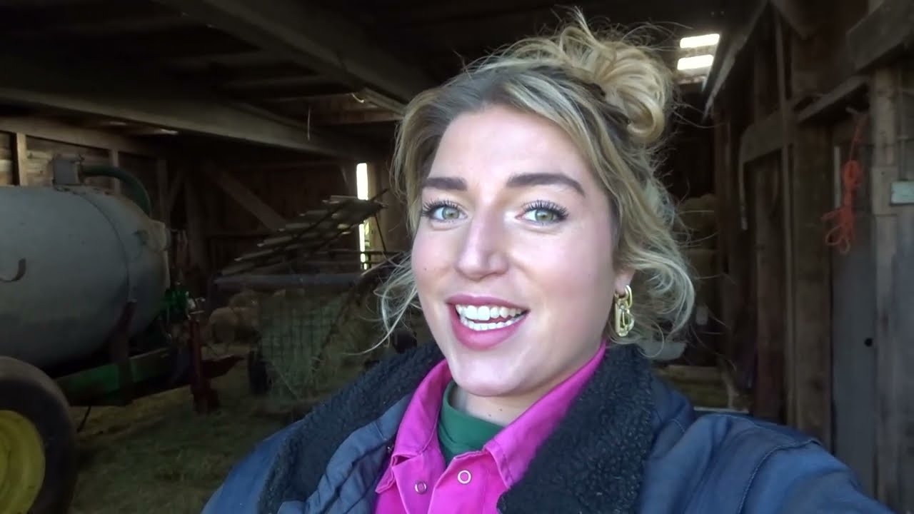 Boerin Romy - Koeienvlog #4  Melk halen bij de Boer & wat vragen beantwoorden tussen de schapen.