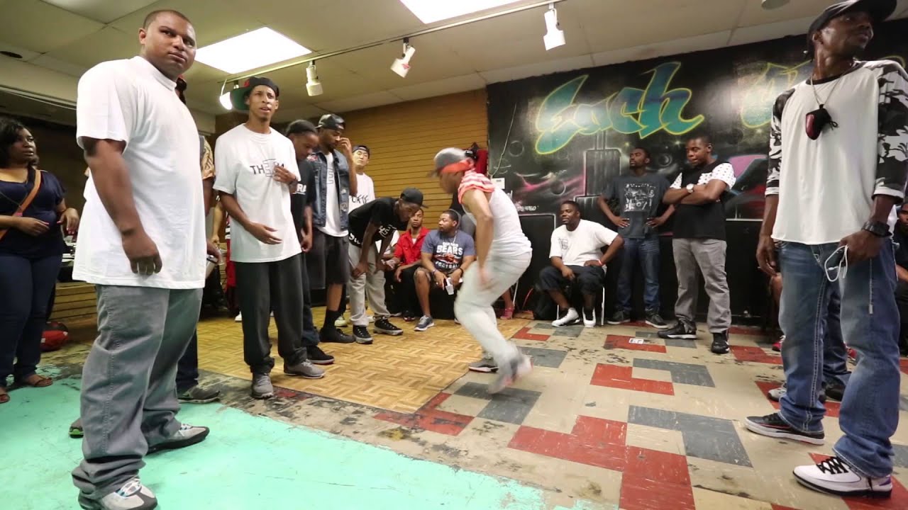 Japan meets Chicago - Battlegroundz footage from the cyphers