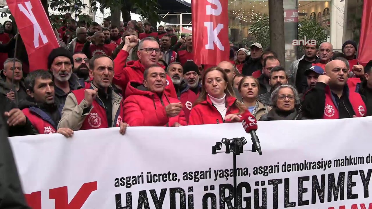 DİSK Genel Başkanı Arzu Çerkezoğlu, DİSK'in 59. kuruluş yıl dönümü dolayısıyla açıklama yapıyor