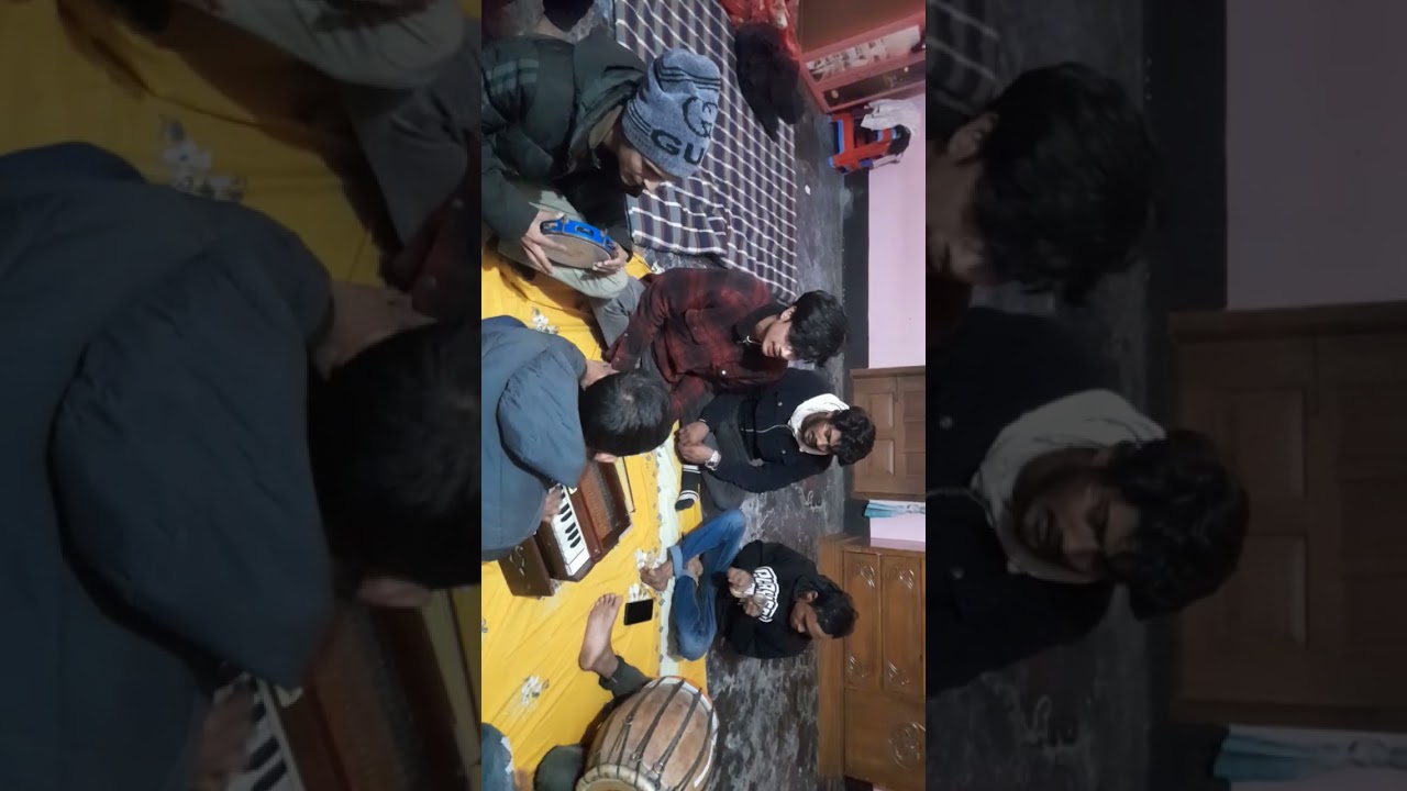 প্রেমও ফুলের গন্ধে টেকিআছি ফান্দে গলে পড়েছি প্রেমো মালা  মরন বালা 