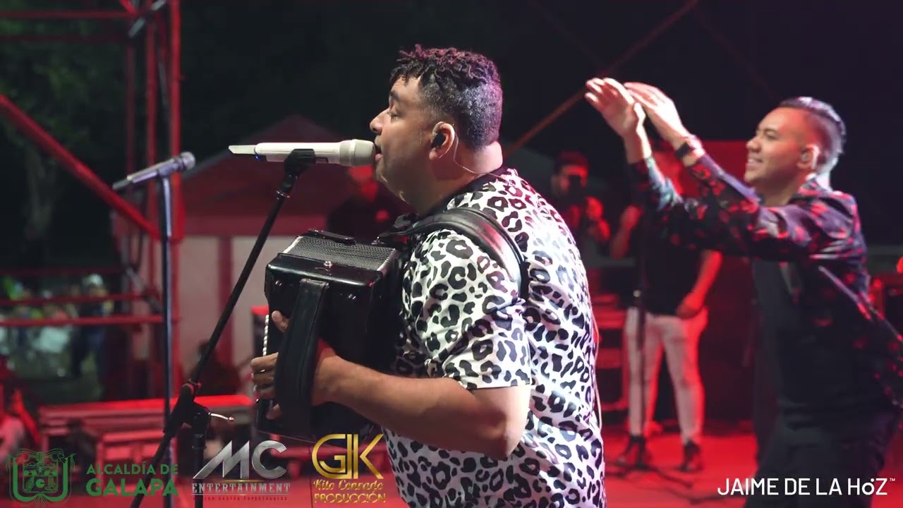 Mano a mano de canciones entre Diego Daza y Rolando Ochoa en el martes de conquista