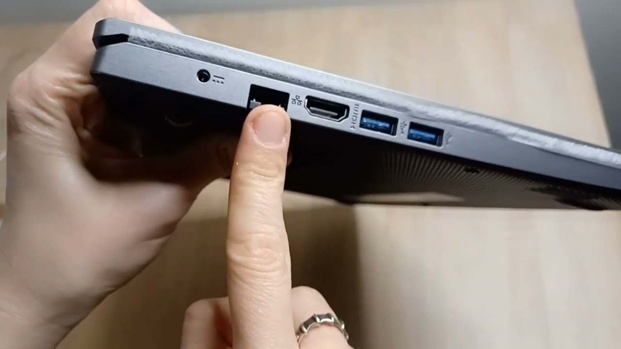 Відерозпакування із MOYO. Ноутбук  ACER Extensa 15 EX215-55-32GQ