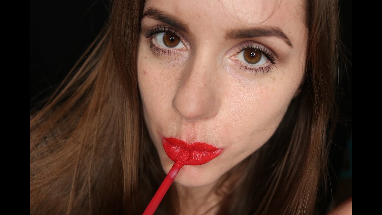 ASMR Tingly Lipstick Application and Lip Smacking