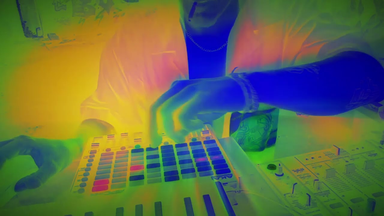 Tiniebla -  Fest&oacute;n in the Digiworld (San Xo&aacute;n LIVE EXTRACT)