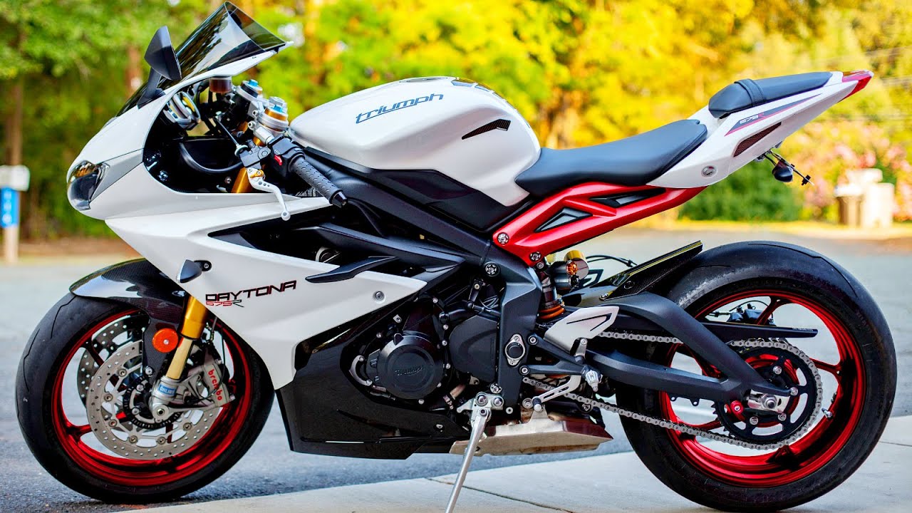 🔥 Triumph Daytona 675 - Суперспорт по Английски 🏁!