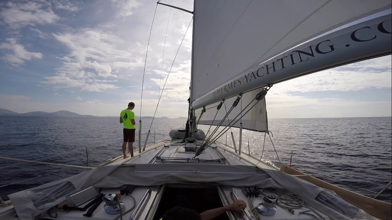 Sailing Greece | Athens - Kythnos | Bavaria 46