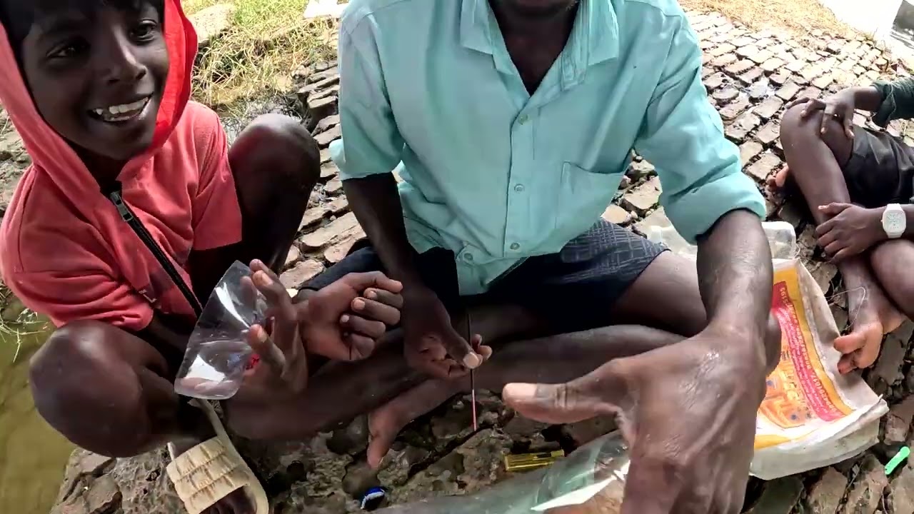 How to Make Bottle Trap for Fish 🎣 | Easy DIY at Home
