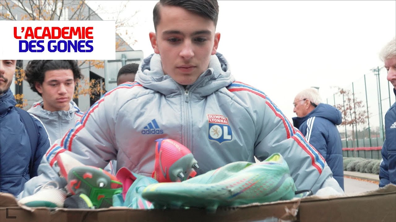 U16 : Présentation aux Pros du voyage au Sénégal | Olympique Lyonnais