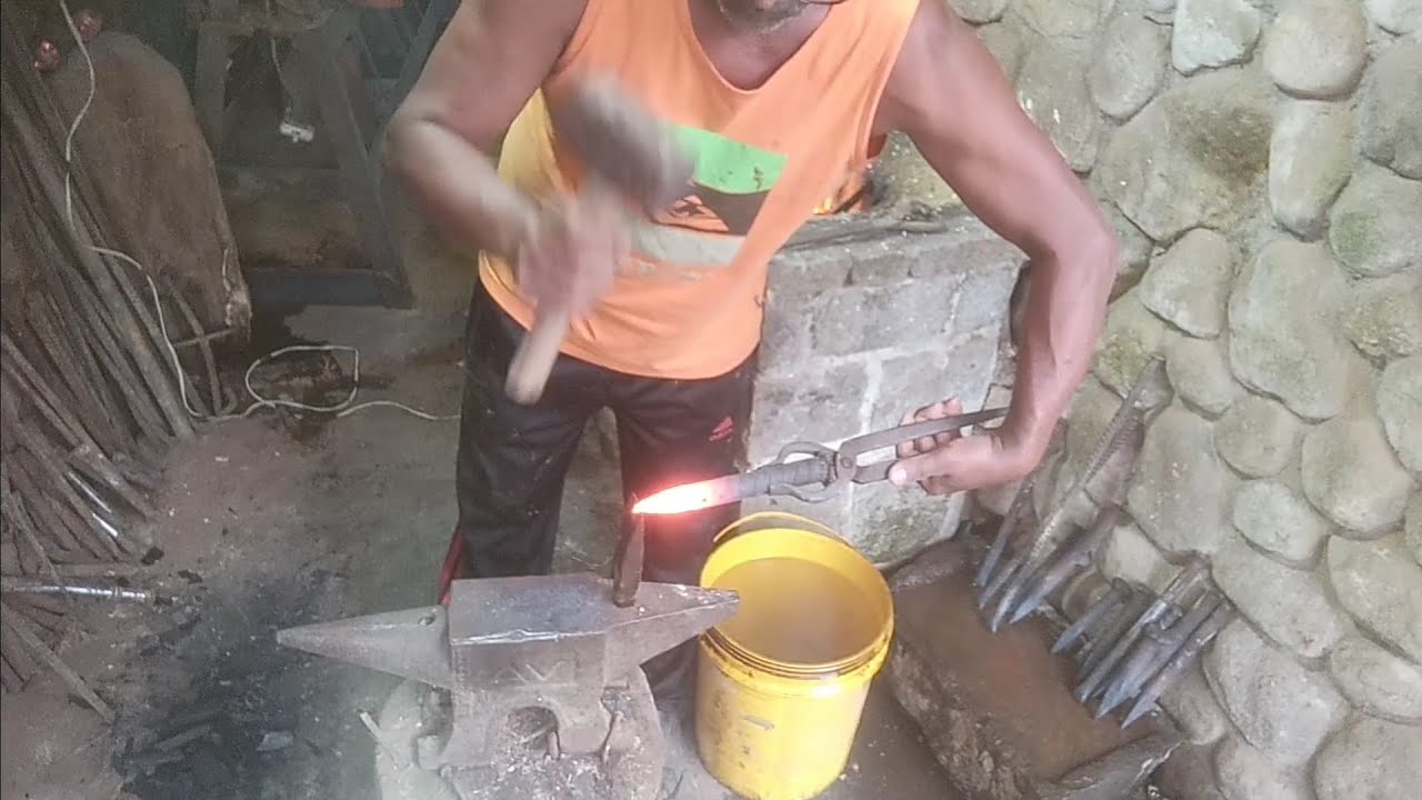 como forjar ponteiros para cortar pedras #nivaldo#fazendo#arte