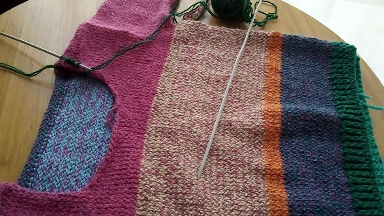 ¿Cómo levantar los puntos para hacer el elástico del cuello de mí chaleco a dos agujas?