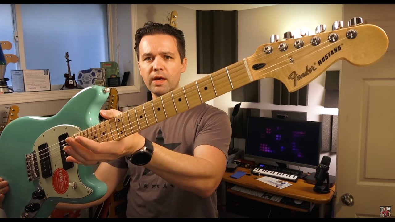 the Fender Player Mustang 90 in Seafoam Green - Unboxing and First Impressions