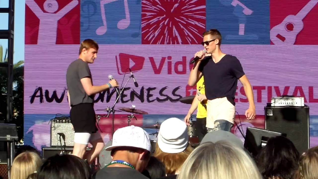 More of Mippey5 and ChadWildClay at VidCon 2014