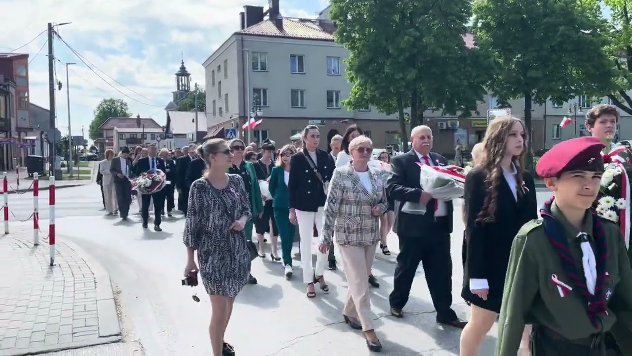 Święto Narodowe Trzeciego Maja Annopol 2025 cz.3 - Przemarsz pod pomnik