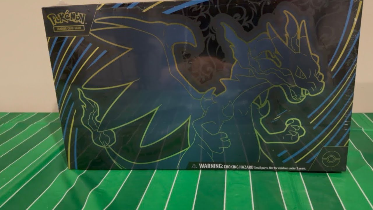 Открытие коллекционного набора Mega Charizard X Premium CollectionBox