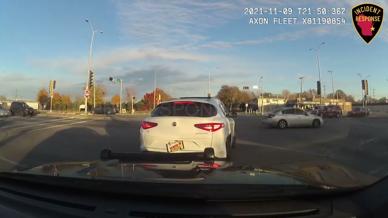 Dash Cam: Milwaukee Police Pursuit of Carjacking Suspects