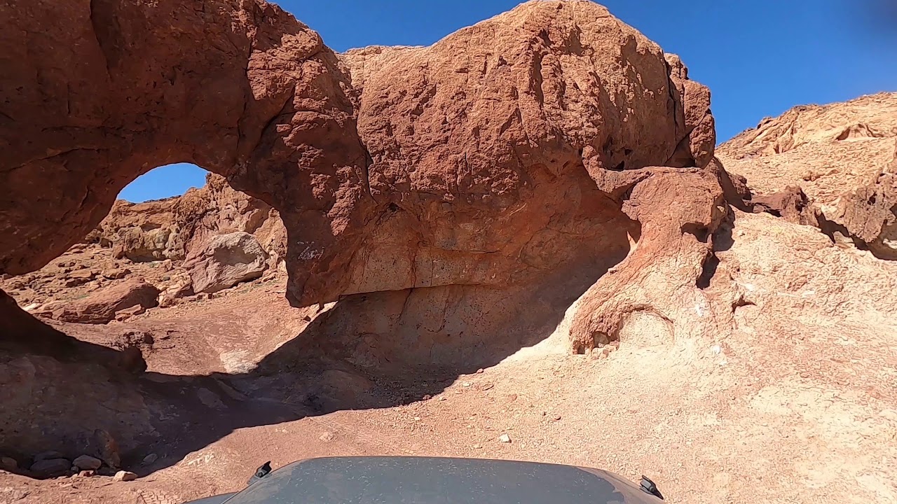 Exploring the desert from Travelers Monument, to Kramer's Arch then Calico Ghost Town!