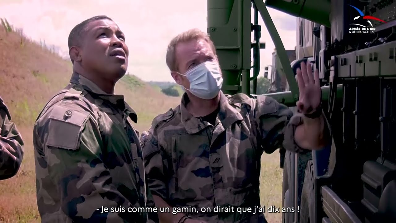 Devenir Aviateur - ep2 - S. Armitage et L. Peyresblanques deviennent technicien défense sol-air
