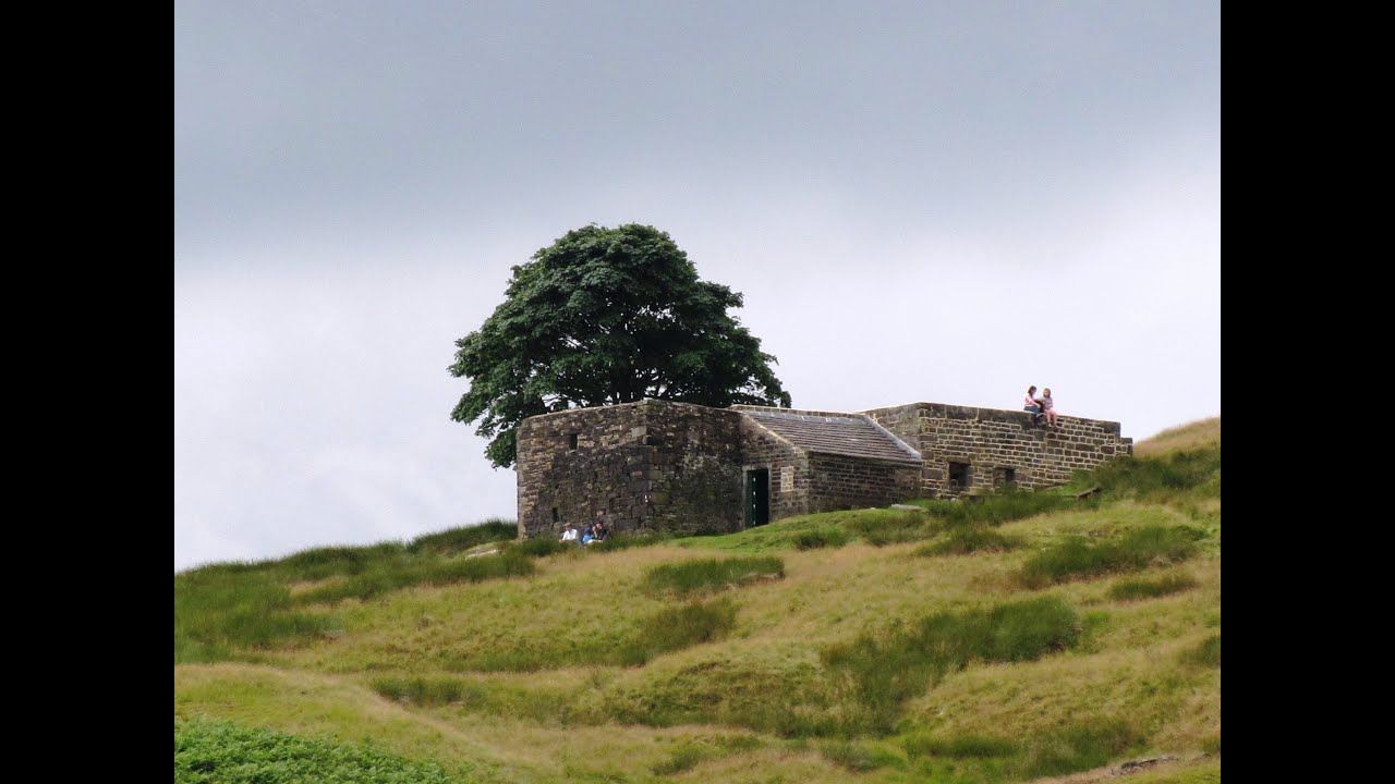 West Yorkshire Country Walk   Haworth  Bronte Country Top Withins