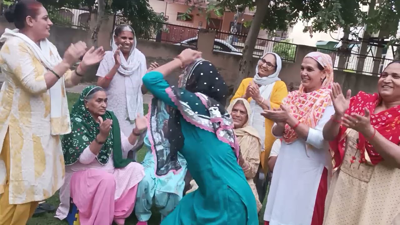 तीसरी बहु मेरी सबते खोटी लिकड़ सास घर मेरा क्या गजब का भजन गायाM-9518130991🌷🌹#comment#like#subscribe