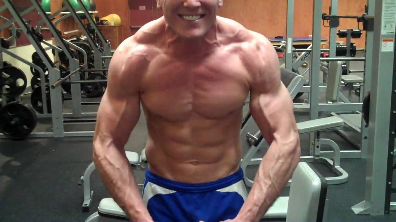 Bicep Flexing!- Scott Herman