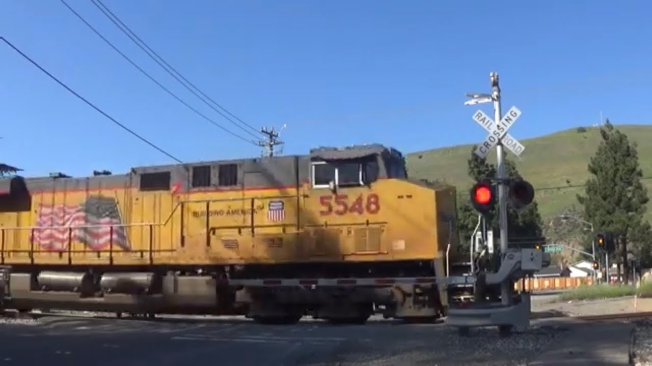 Nursery Ave Railroad Crossing Video 3, 4/13/20