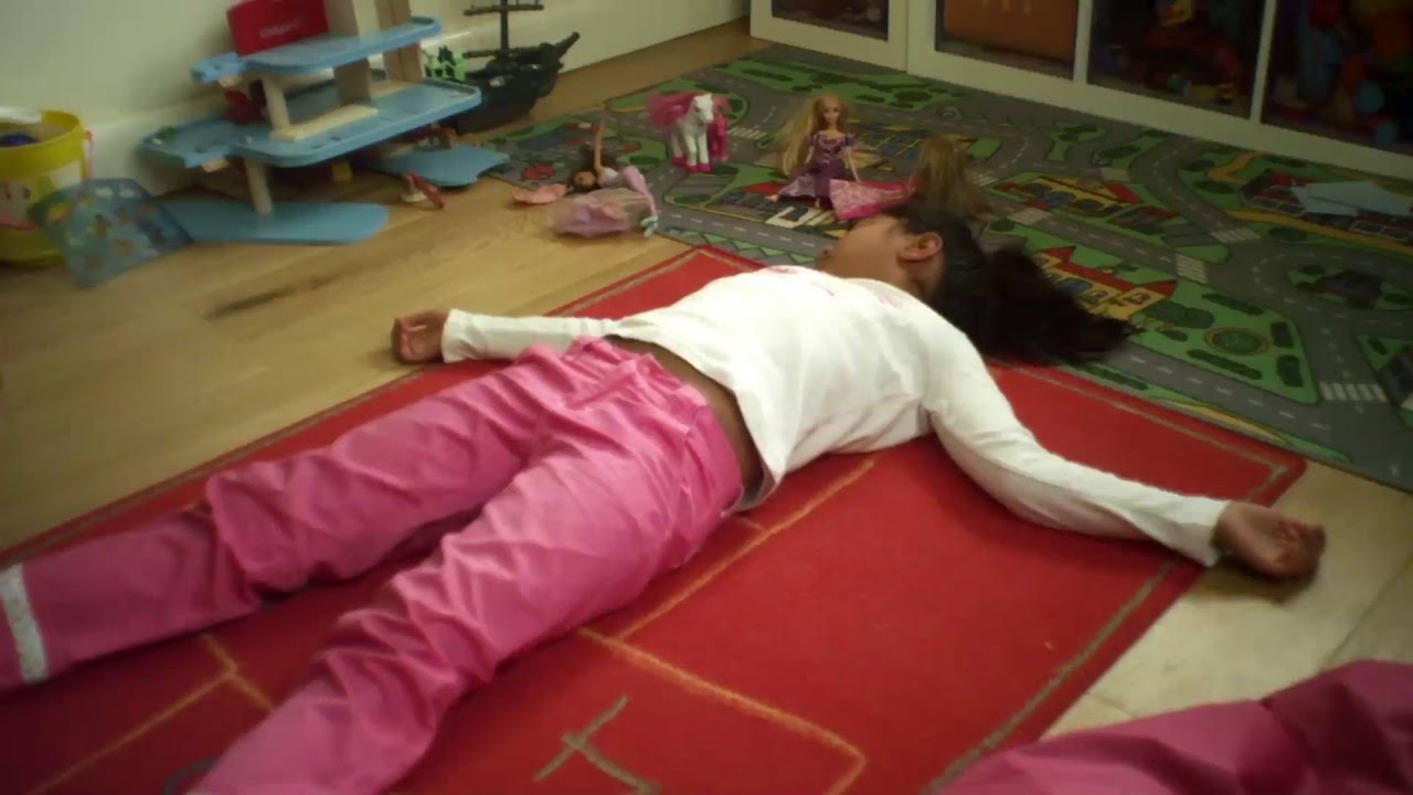 Children First Aid: Unresponsive and breathing child
