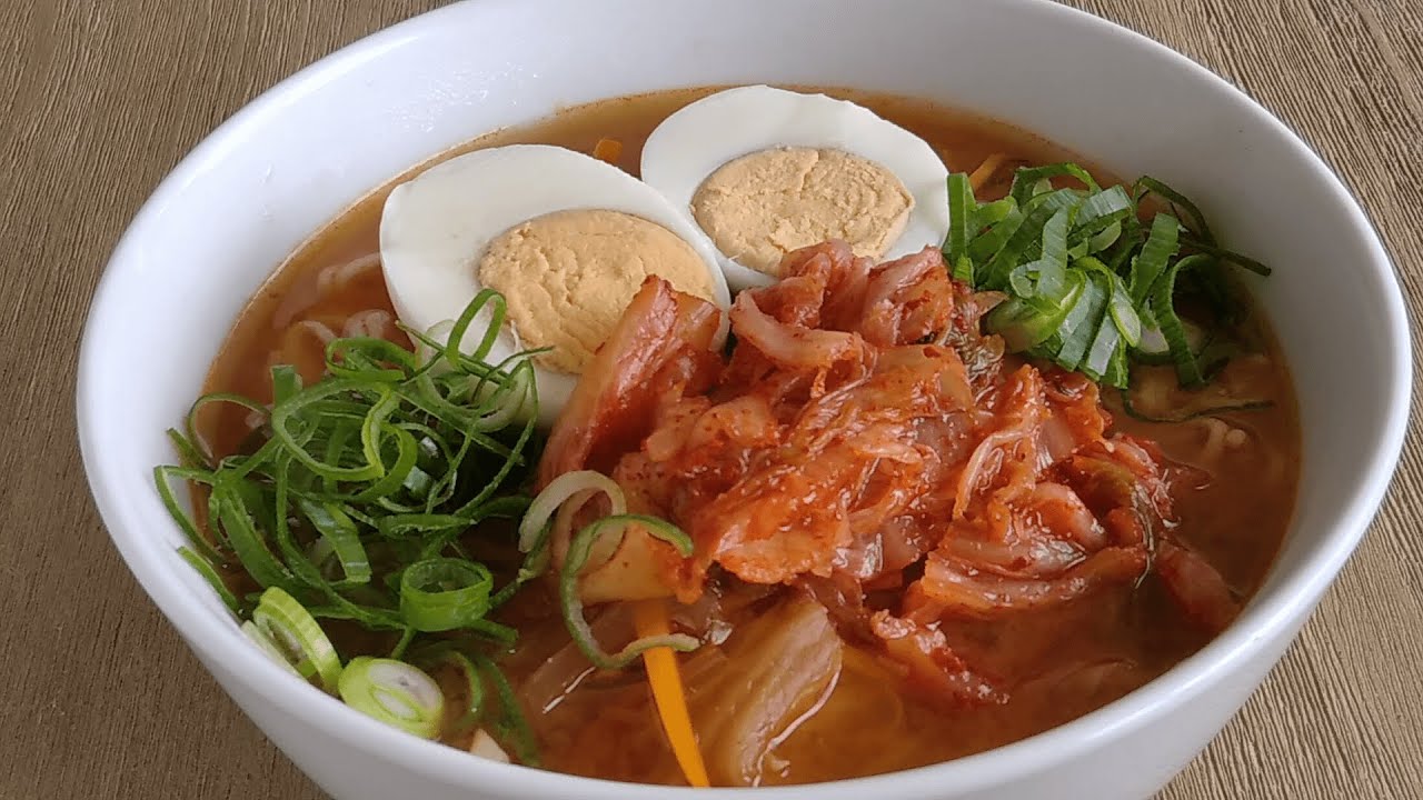 Kimchi Ramen Noodles | How to Make Kimchi Ramen