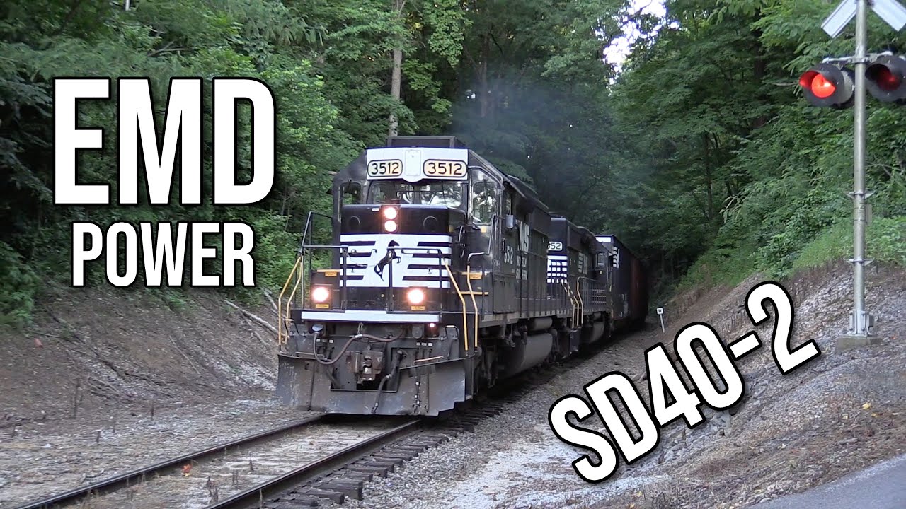 Classic Norfolk Southern SD40-2s in Tennessee