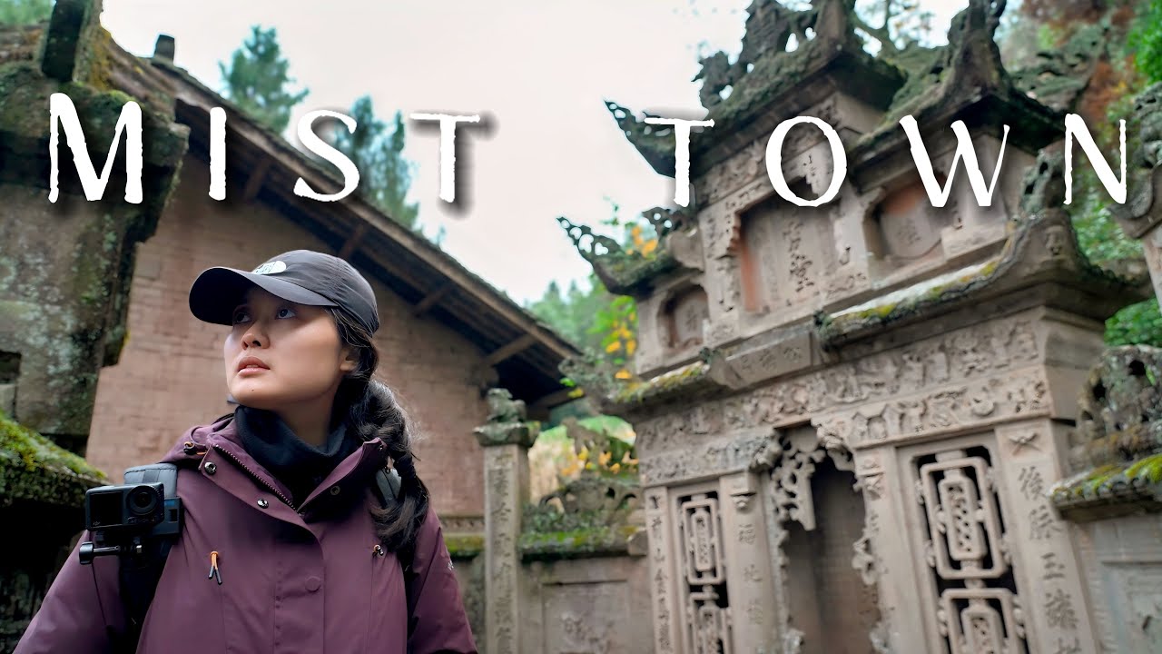 Exploring China’s Forgotten Mist Town: A Mysterious World in Hubei