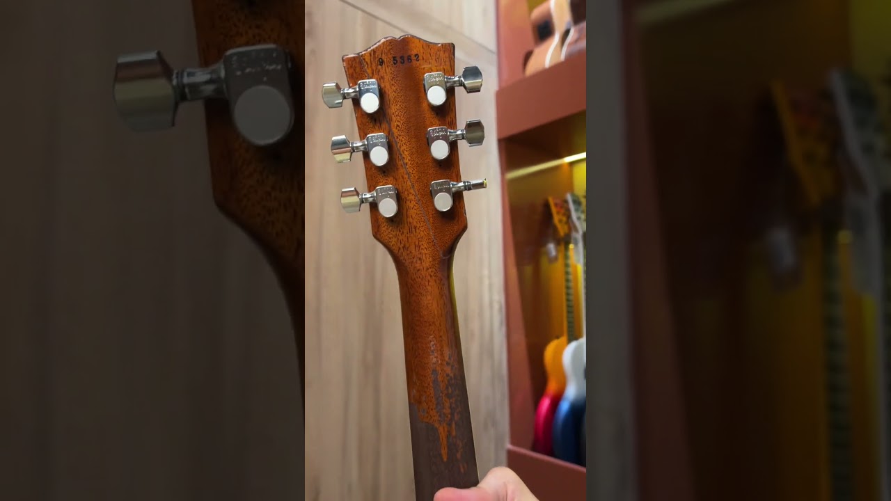 Kirk Hammett&rsquo;s Iconic Guitar &ndash; 1959 Les Paul &ldquo;Greeny&rdquo; | Guitarstore.ae