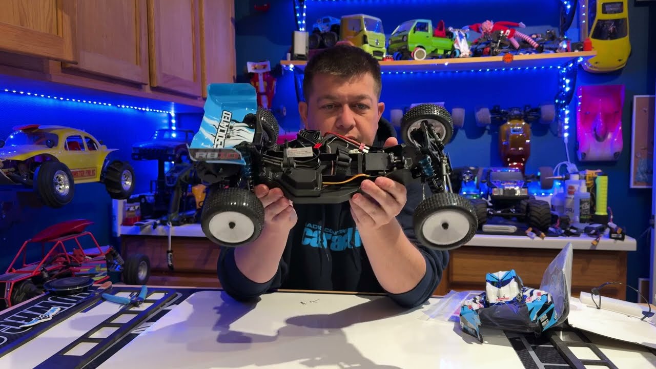Team associated RB10 RTR Buggy (unbox and plans )