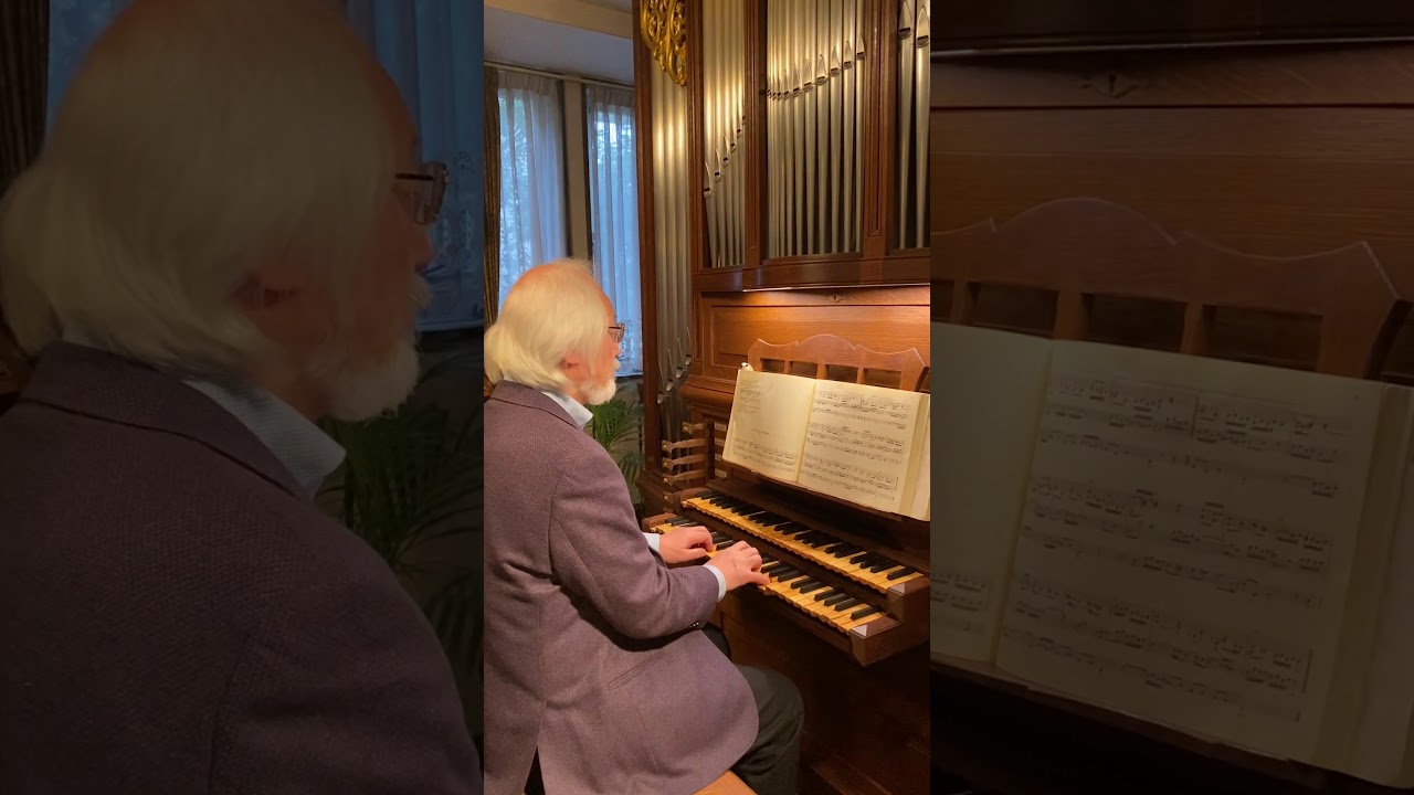 Masaaki Suzuki performs Bach 