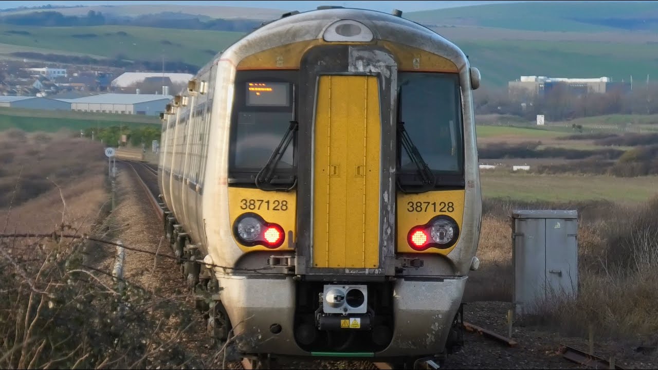 Southern 387129 & GX 387209 Coupled Up At Plumpton & 387128 At Bishopstone On The Seaford Branch