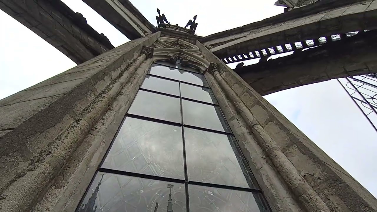Look inside the basilica 