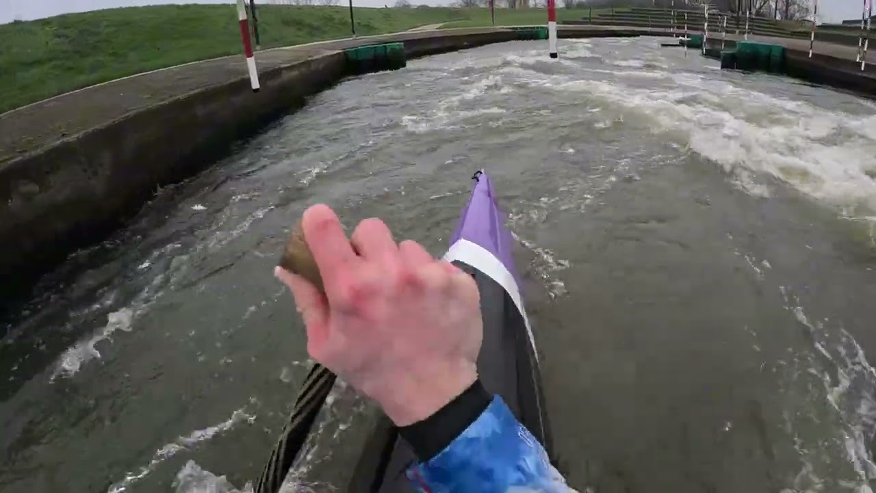 Canoe descente sur le bassin de tours