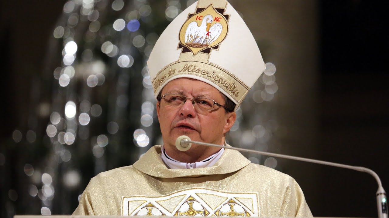 Zaproś Jezusa do żłóbka swojego grzechu - abp Grzegorz Ryś na Pasterce