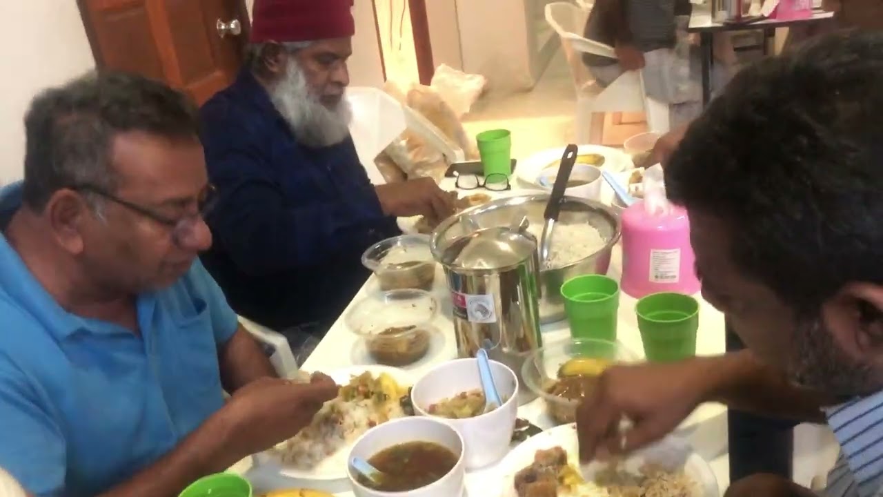 Ramadan Shahar Sappadu Tamil Masjid Chanthaburi Thailand 