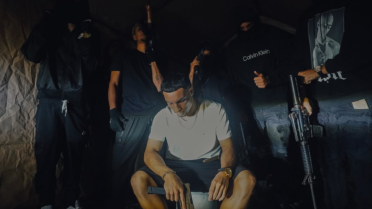 Floyd 🏆 (video oficial) @Seethrukakaii