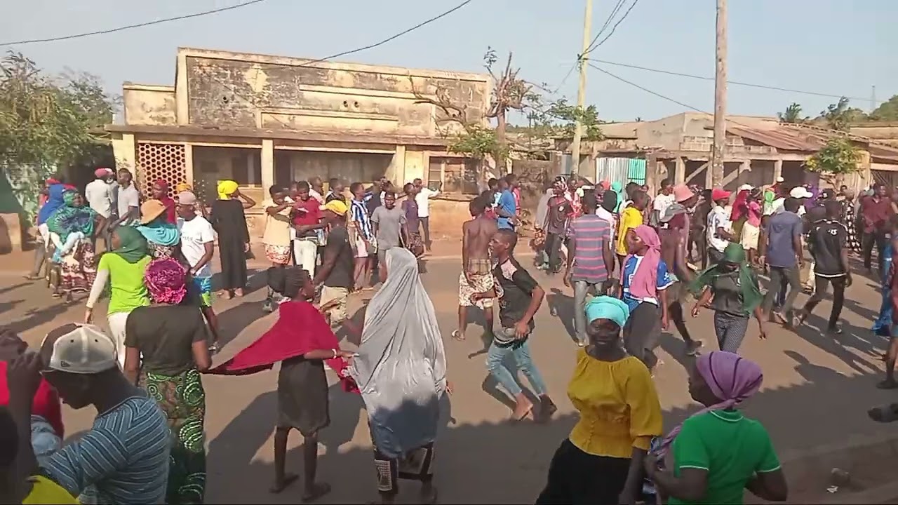 ANAMOLA humilha Frelimo em Angoche 