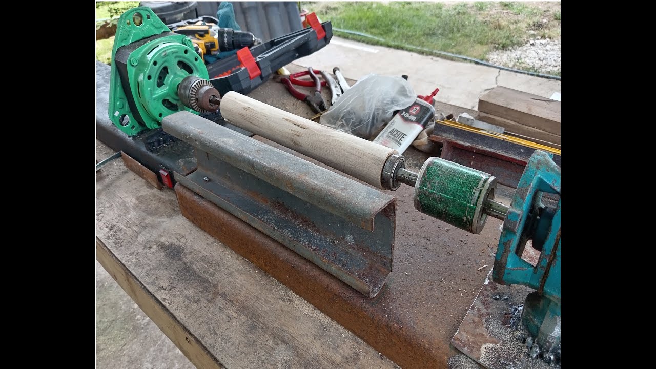 TORNO DE MADERA CASERO CON MATERIAL RECICLADO
