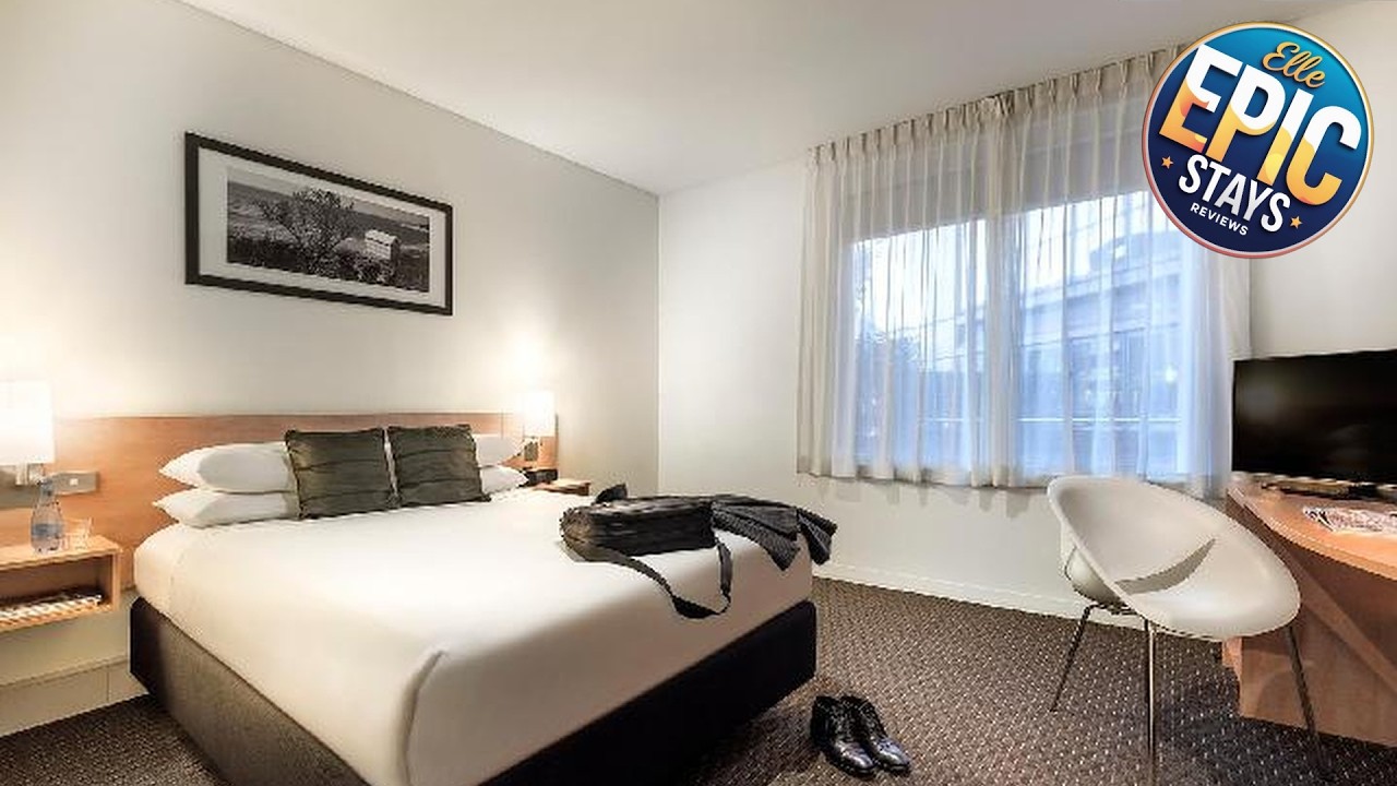 ibis Melbourne Hotel and Apartments | Melbourne, Australia | Hotel Review 🏩